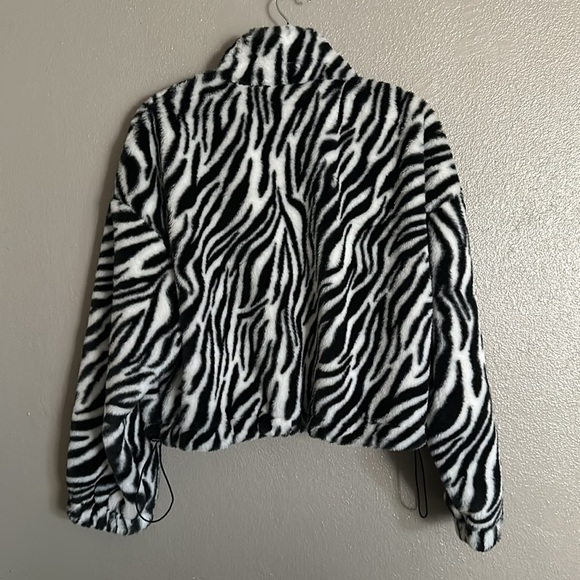 Zebra print soft jacket - Picture 5 of 7